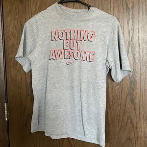 Nike youth graphic t shirt